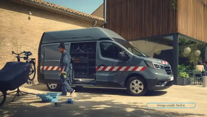 Renault Trafic commercial vans Ireland