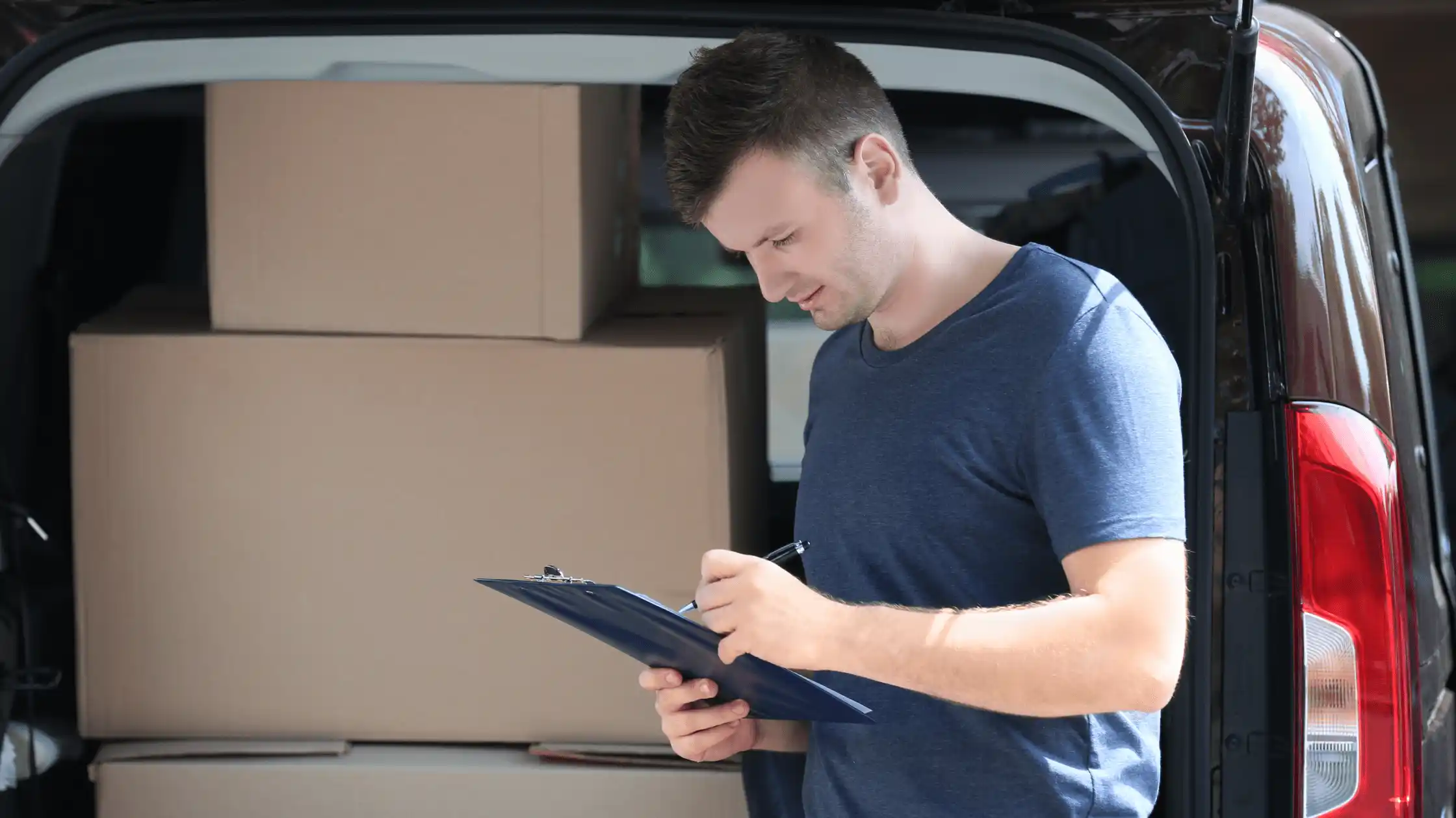 choosing the right van insurance min